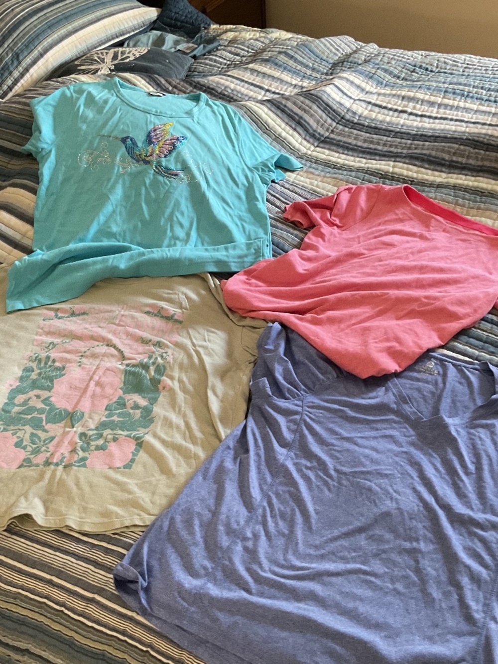 Xl women’s t shirts
